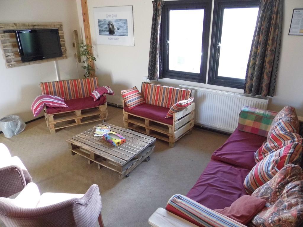 Albergue Anglesey Outdoors Holyhead Habitación foto
